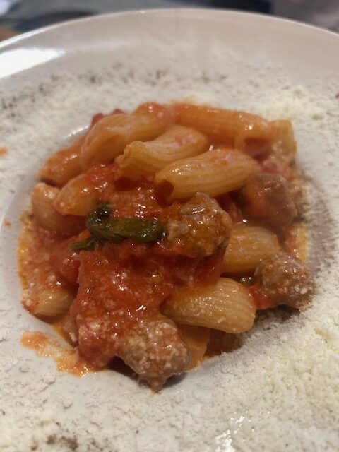 maccaroni con pallotine de carne all’ abbruzese
